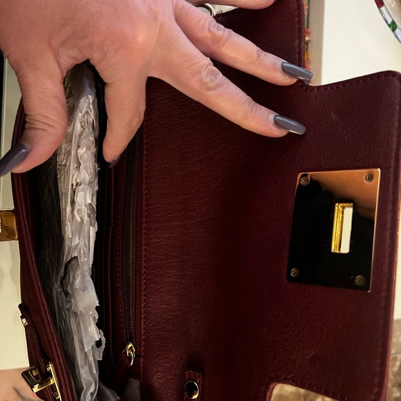 Burgundy Micheal Kors purse in mint condition . - Picture 4 of 5